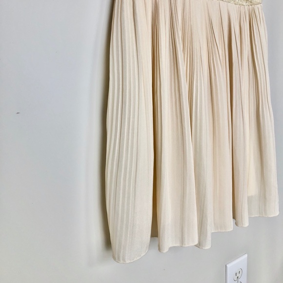 Monteau Dress - Picture 3 of 10